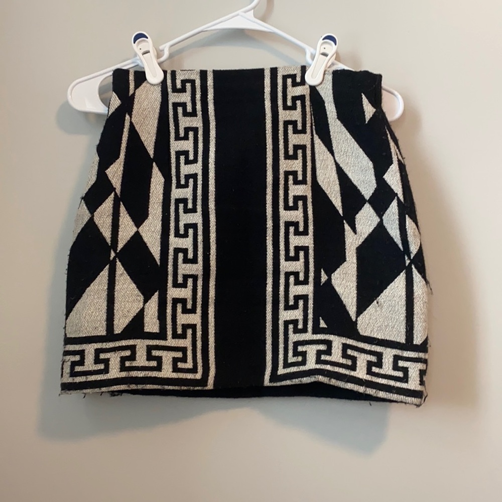 Black and Cream Zara Women Skirt